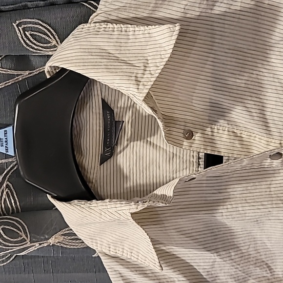 ARMANI EXCHANGE STRIPED SHIRT. SMALL - Picture 3 of 8